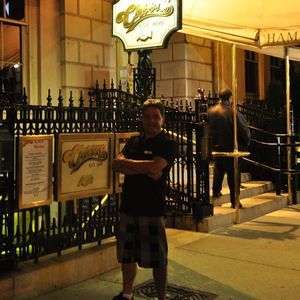 Meet your Posher, Robert